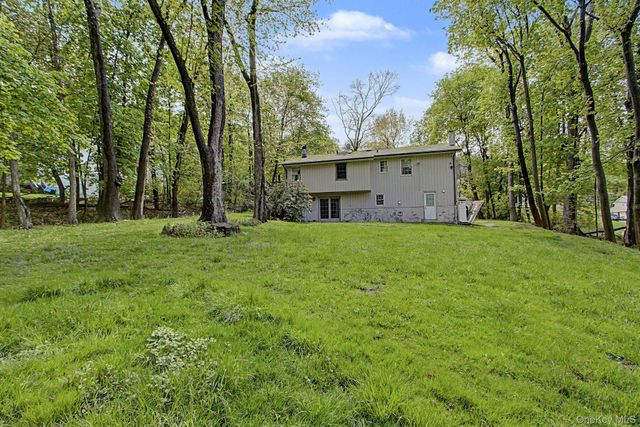 26 Garden Road, Mahopac, NY 10541