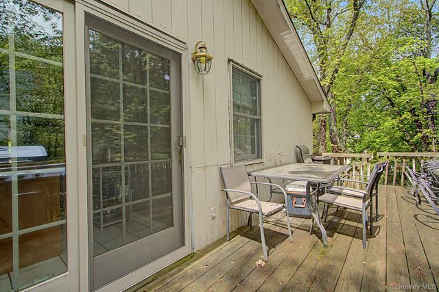 26 Garden Road, Mahopac, NY 10541