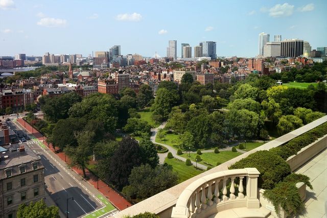 2 Commonwealth Avenue PH3-4, Boston, MA 02116