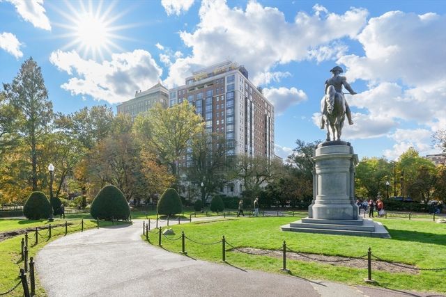 2 Commonwealth Avenue PH3-4, Boston, MA 02116