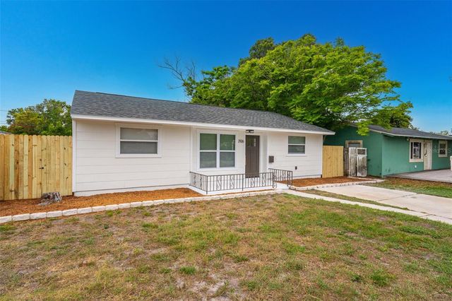 2926 40TH AVENUE N, St Petersburg, FL 33714