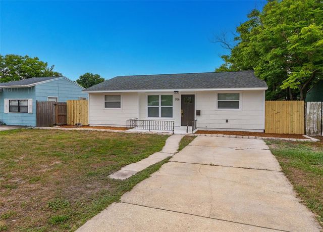 2926 40TH AVENUE N, St Petersburg, FL 33714