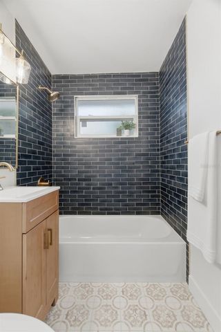 2926 40TH AVENUE N, St Petersburg, FL 33714