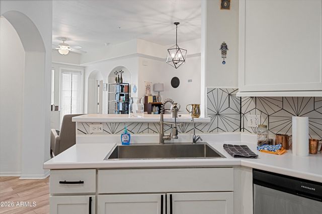 14575 W MOUNTAIN VIEW Boulevard 10307, Surprise, AZ 85374