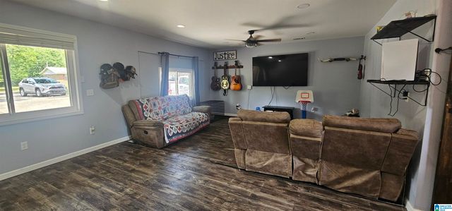 1205 CAGLE STREET NE, Hanceville, AL 35077