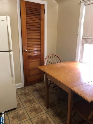 5 Bond Place, North Arlington, NJ 07031