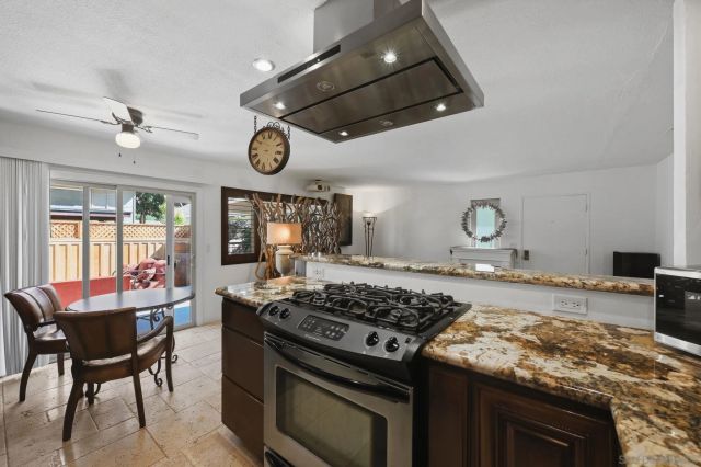 7061 Appian Dr B, San Diego, CA 92139