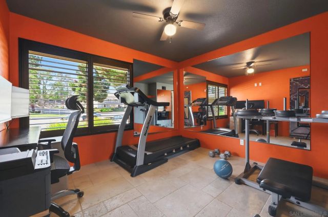 7061 Appian Dr B, San Diego, CA 92139