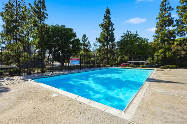 7061 Appian Dr B, San Diego, CA 92139
