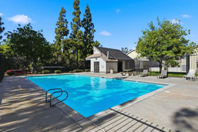 7061 Appian Dr B, San Diego, CA 92139