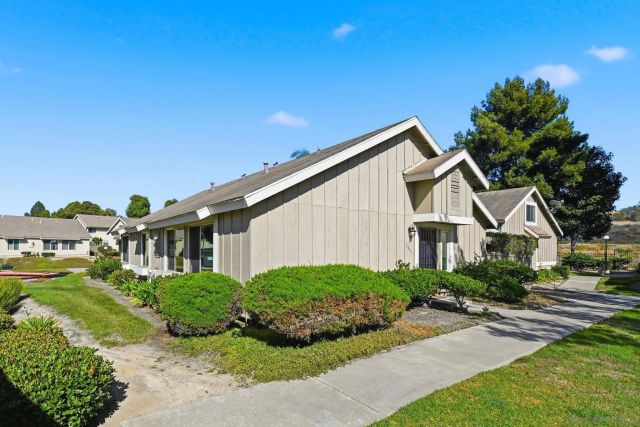 7061 Appian Dr B, San Diego, CA 92139
