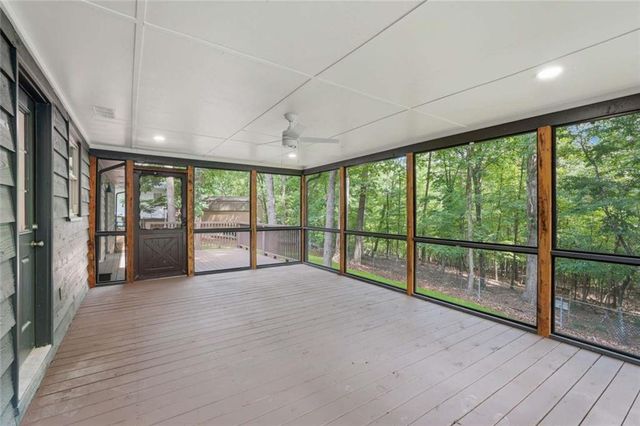 3411 Lake Ridge Place, Gainesville, GA 30506