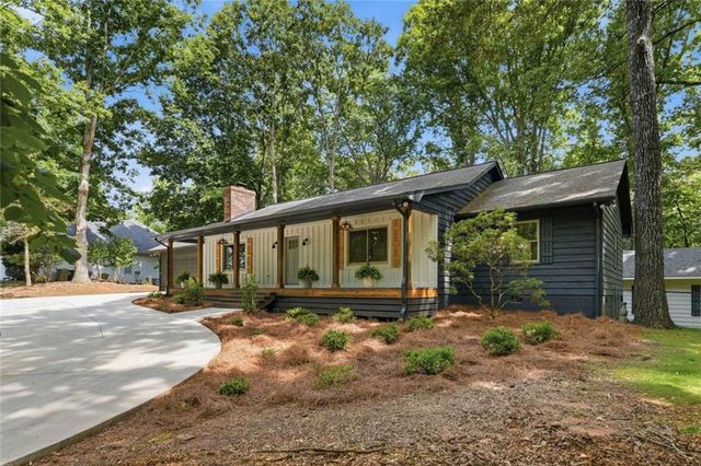 3411 Lake Ridge Place, Gainesville, GA 30506