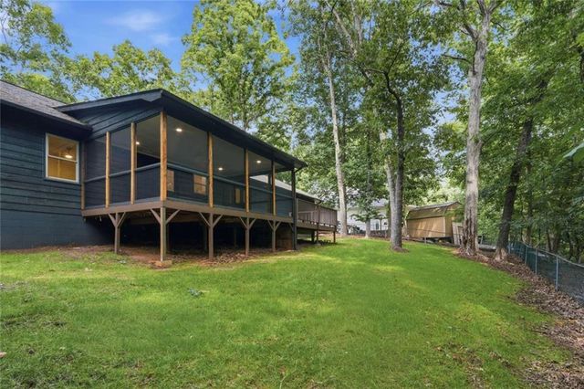 3411 Lake Ridge Place, Gainesville, GA 30506