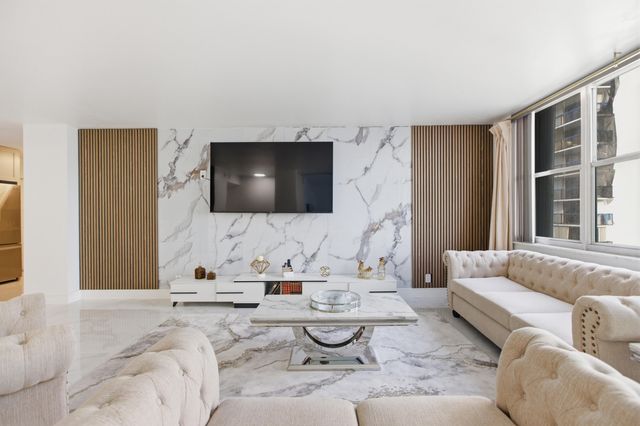2101 S Ocean Drive 1507, Hollywood, FL 33019