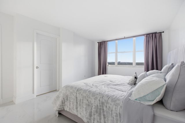 2101 S Ocean Drive 1507, Hollywood, FL 33019