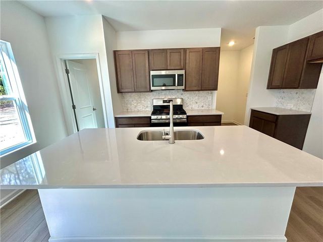 5349 Heron Bay Boulevard, Locust Grove, GA 30248