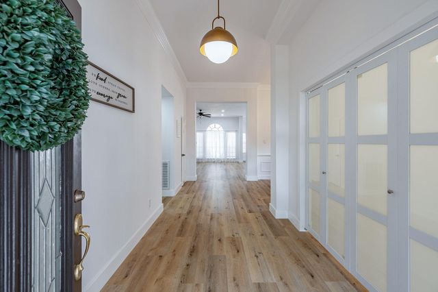 3311 Richland Drive, Sugar Land, TX 77478