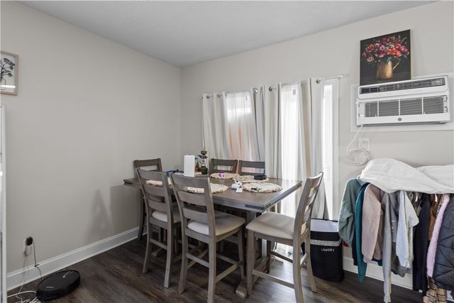 129 Academy Avenue, Providence, RI 02908