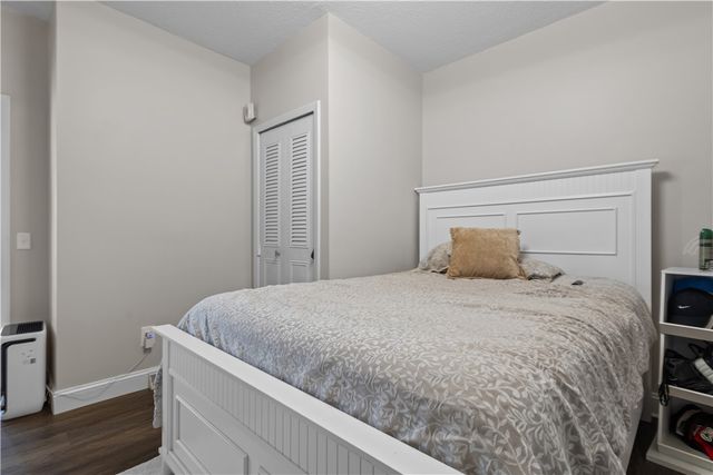 129 Academy Avenue, Providence, RI 02908