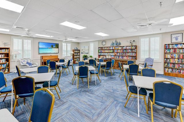 4857 INDEPENDENCE DRIVE, Bradenton, FL 34210