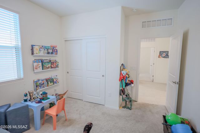 14031 E Golden Oaks Road, Vail, AZ 85641