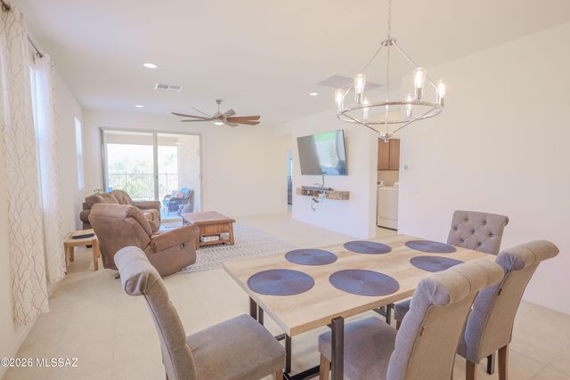 14031 E Golden Oaks Road, Vail, AZ 85641