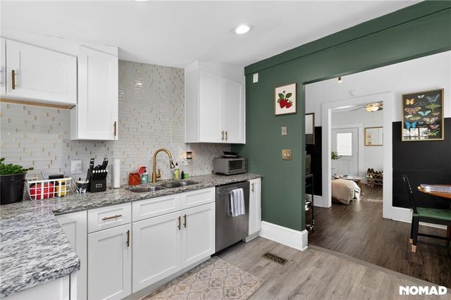 2218 Dunseath NW Avenue, Atlanta, GA 30318