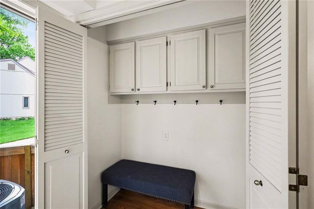 3416 W 123 Street, Leawood, KS 66209