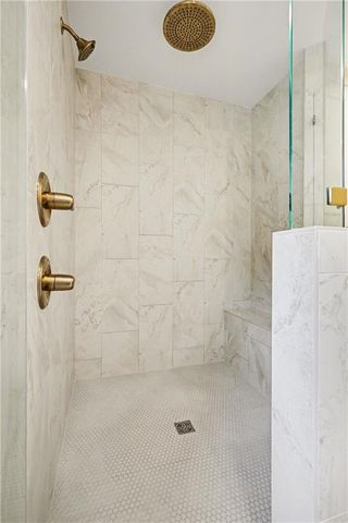 3416 W 123 Street, Leawood, KS 66209