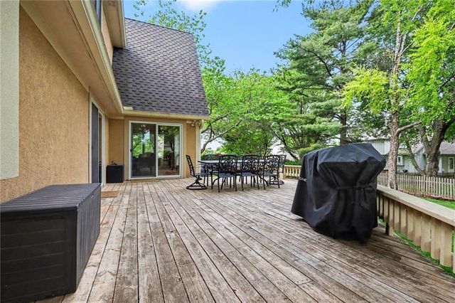 3416 W 123 Street, Leawood, KS 66209