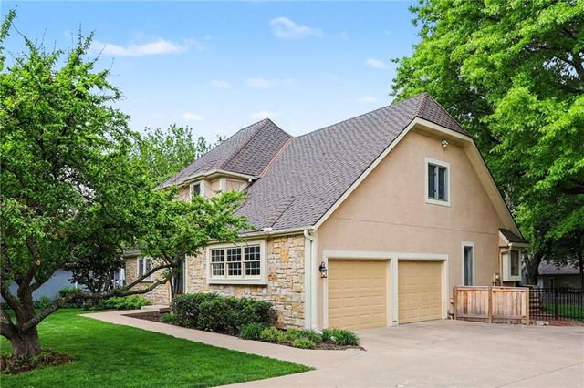 3416 W 123 Street, Leawood, KS 66209