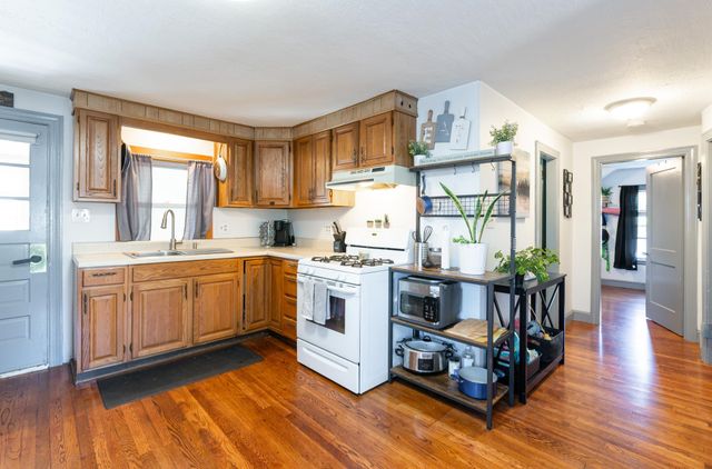 625 Green Street, Manchester, NH 03103