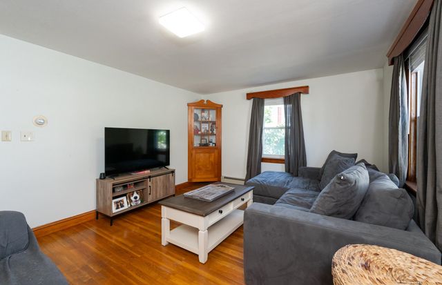 625 Green Street, Manchester, NH 03103