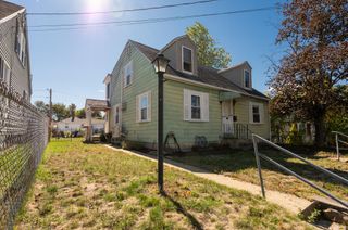 625 Green Street, Manchester, NH 03103