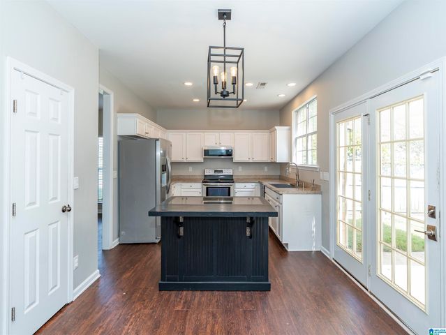 1029 CASTLEMAINE DRIVE, Birmingham, AL 35226