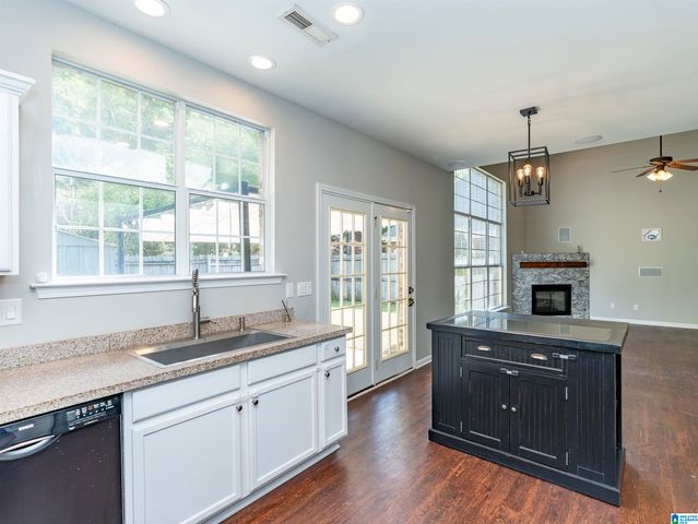 1029 CASTLEMAINE DRIVE, Birmingham, AL 35226