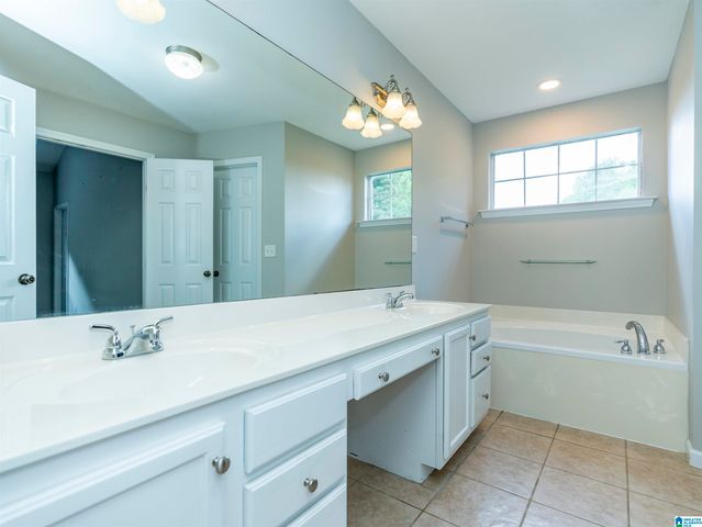 1029 CASTLEMAINE DRIVE, Birmingham, AL 35226