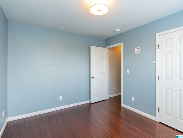 1029 CASTLEMAINE DRIVE, Birmingham, AL 35226