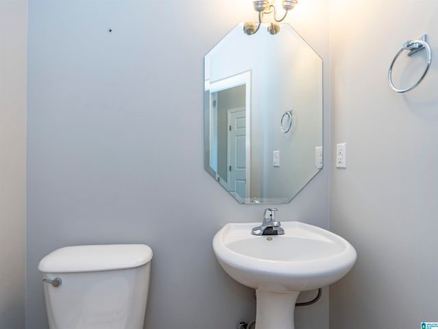 1029 CASTLEMAINE DRIVE, Birmingham, AL 35226