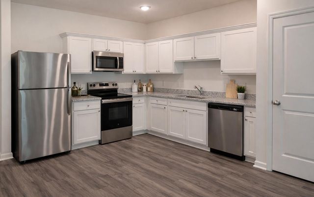 480 Colchester Court, Moncks Corner, SC 29461
