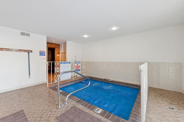 10 Windsor Court 311, New Brighton, MN 55112