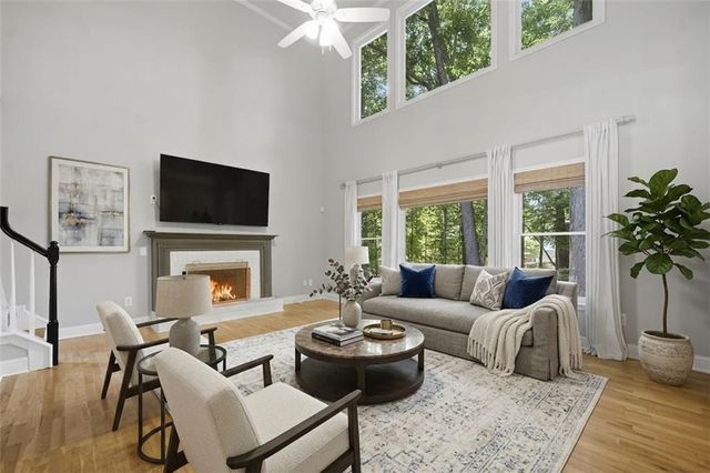 320 Oak Meadow Drive, Woodstock, GA 30188