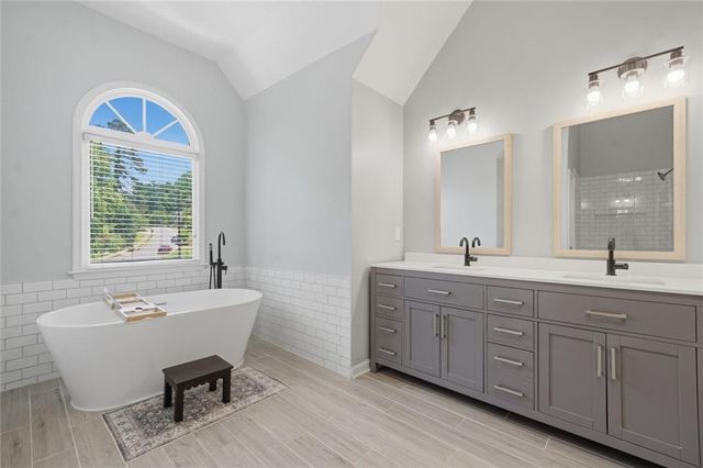320 Oak Meadow Drive, Woodstock, GA 30188