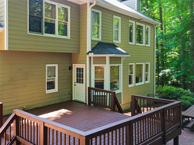 320 Oak Meadow Drive, Woodstock, GA 30188