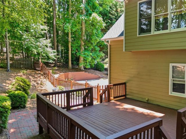 320 Oak Meadow Drive, Woodstock, GA 30188