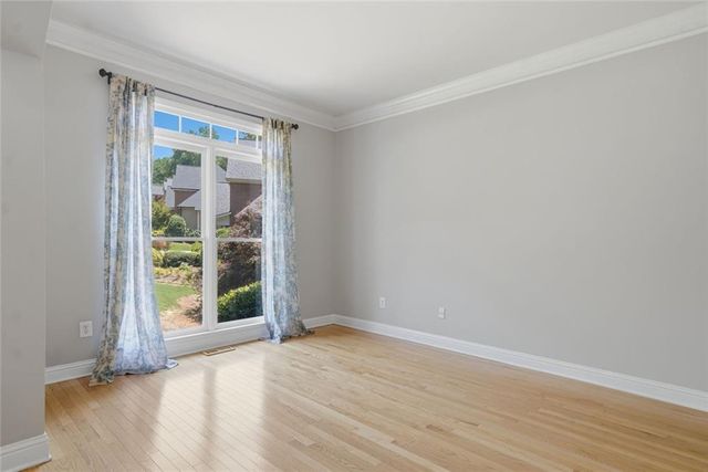 320 Oak Meadow Drive, Woodstock, GA 30188