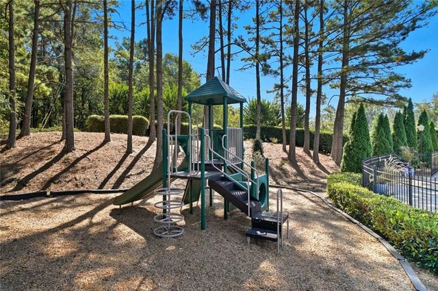 320 Oak Meadow Drive, Woodstock, GA 30188