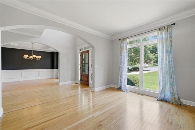 320 Oak Meadow Drive, Woodstock, GA 30188