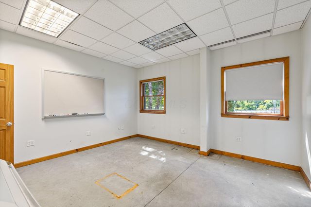 9500 Harding Highway E, Galion, OH 44833